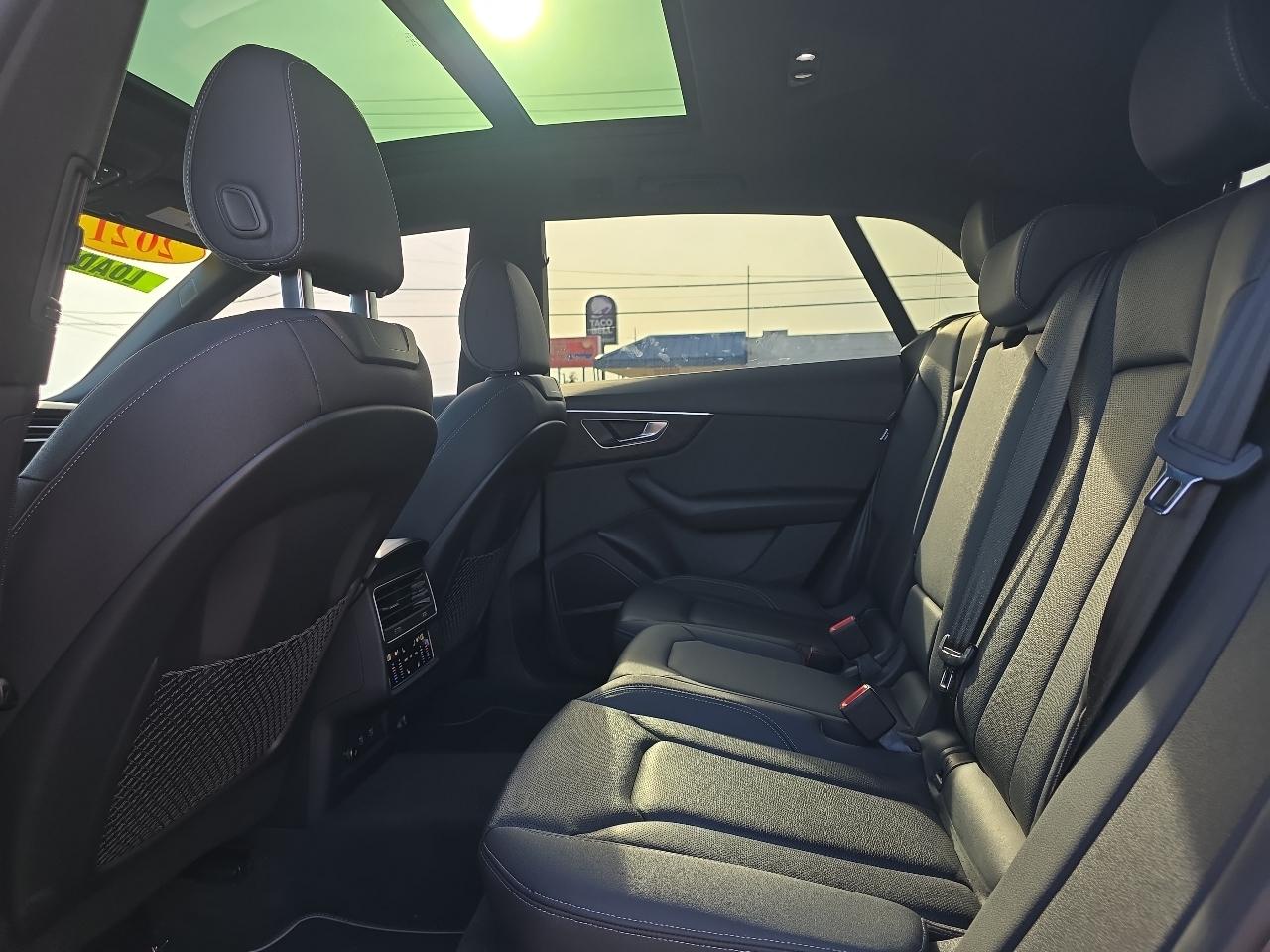 Audi Q8 Premium Plus 55 TFSI quattro 2021