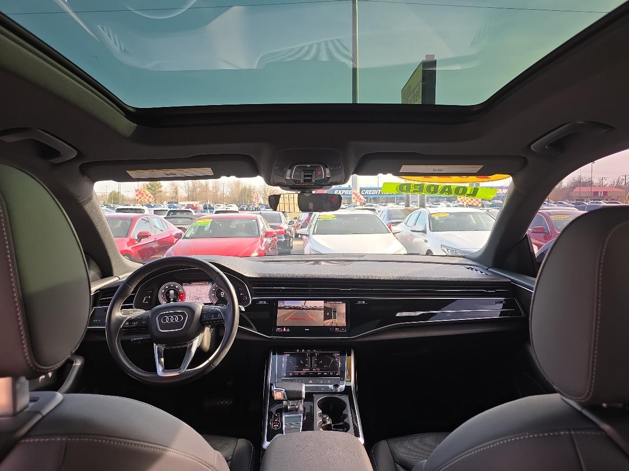 Audi Q8 Premium Plus 55 TFSI quattro 2021