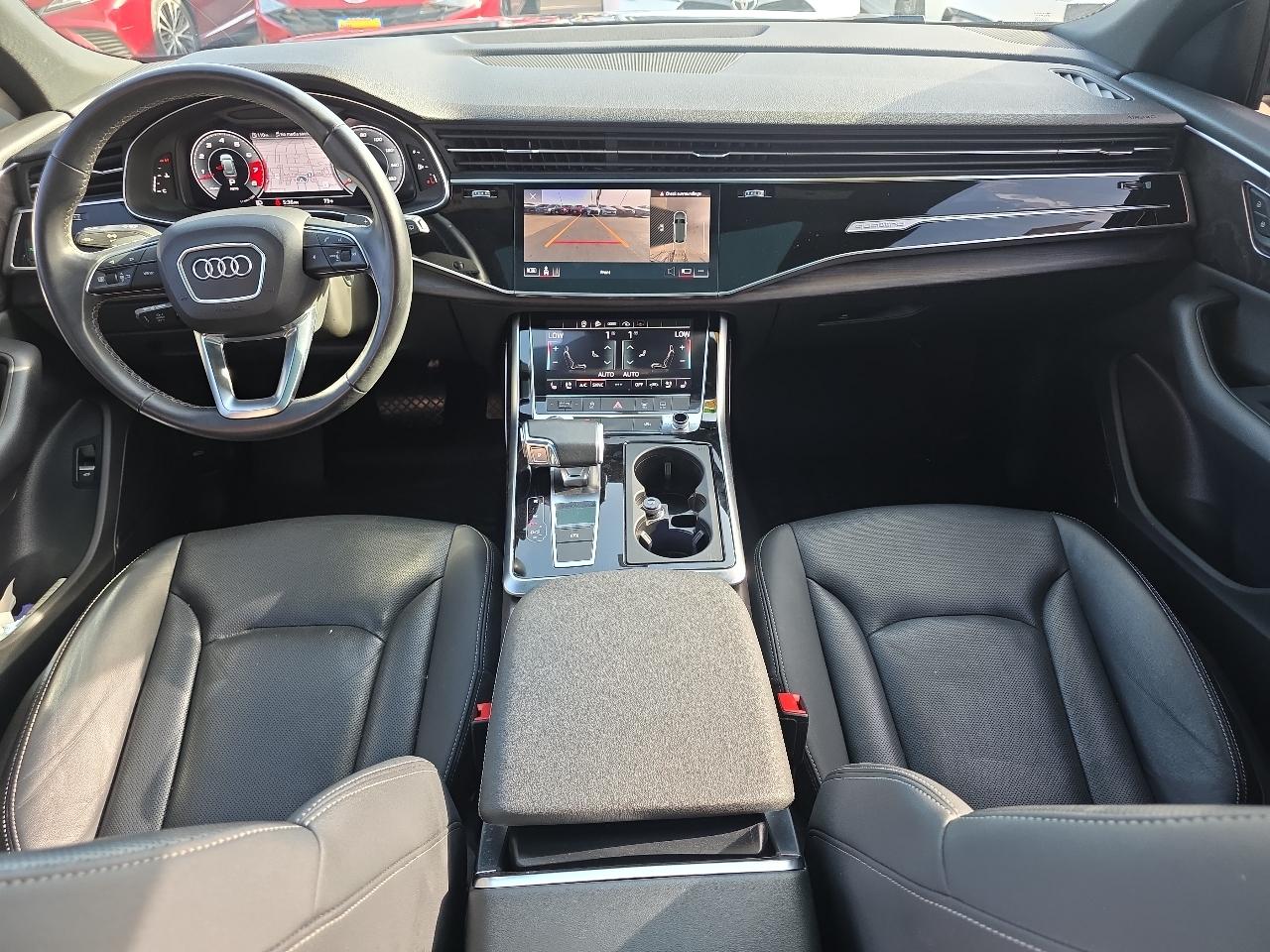 Audi Q8 Premium Plus 55 TFSI quattro 2021