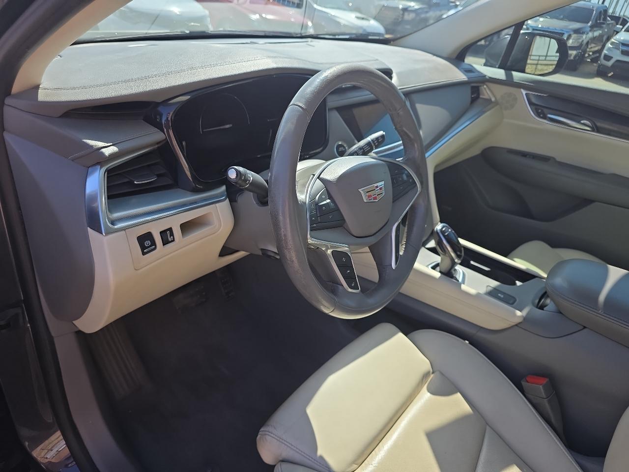 Cadillac XT5 FWD 4dr Luxury 2017