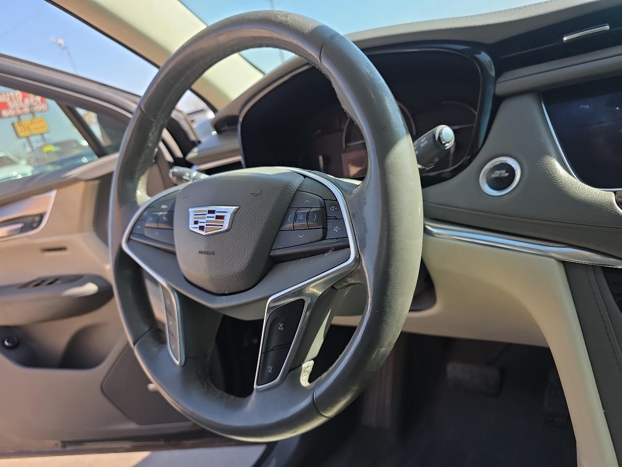 Cadillac XT5 FWD 4dr Luxury 2017