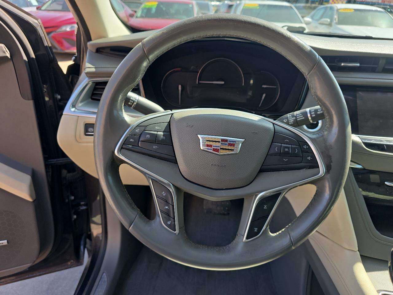 Cadillac XT5 FWD 4dr Luxury 2017