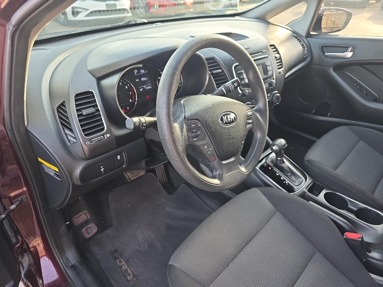 Kia Forte LX Auto 2017