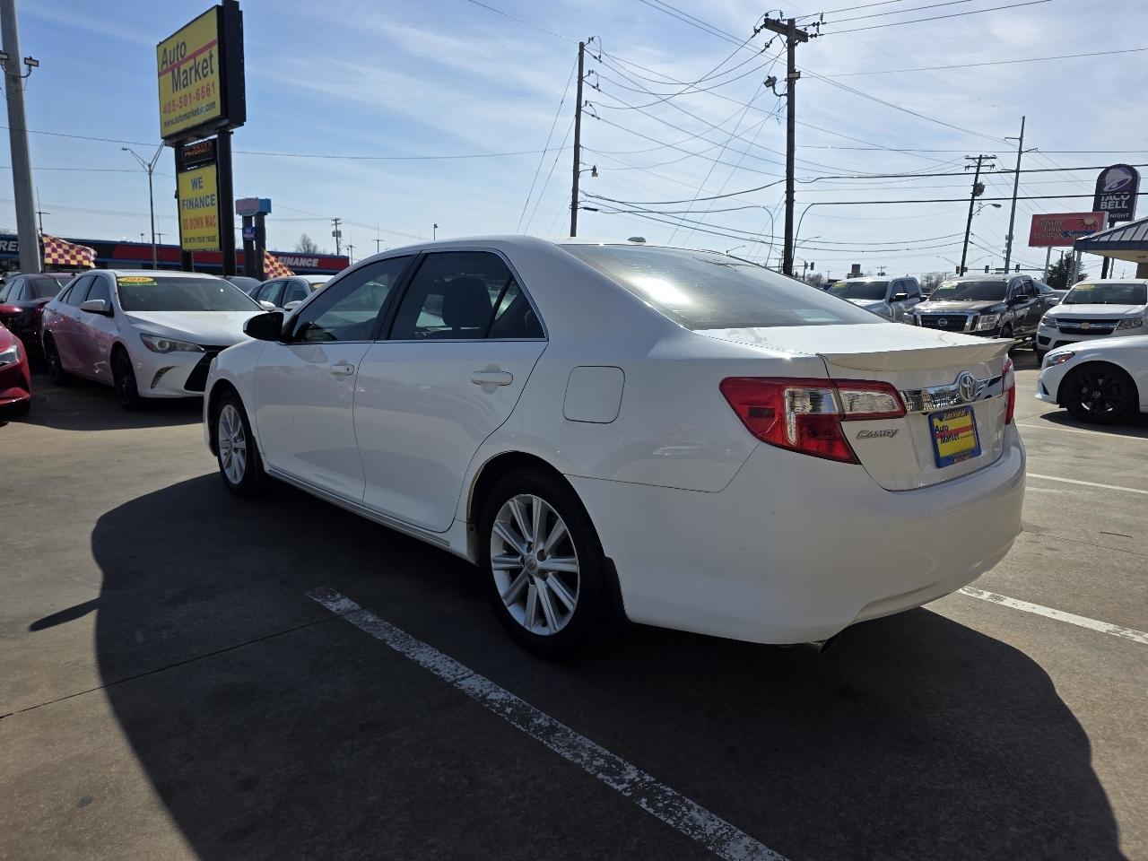 Toyota Camry 2014.5 4dr Sdn V6 Auto XLE (Natl) 2014
