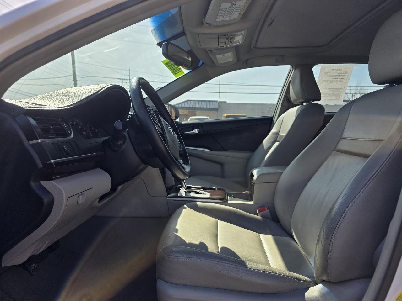 Toyota Camry 2014.5 4dr Sdn V6 Auto XLE (Natl) 2014