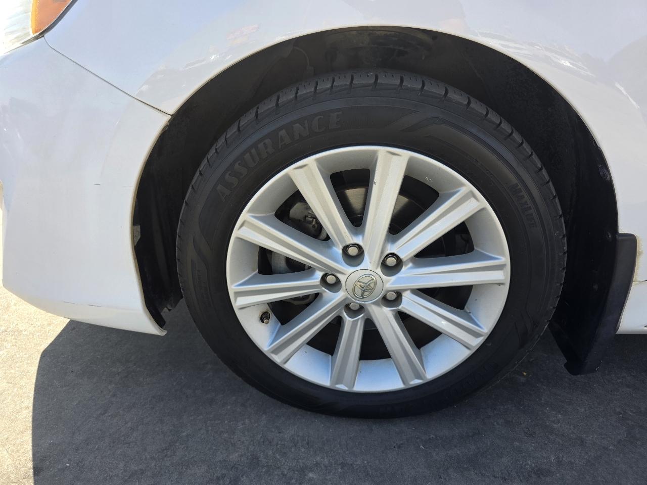 Toyota Camry 2014.5 4dr Sdn V6 Auto XLE (Natl) 2014