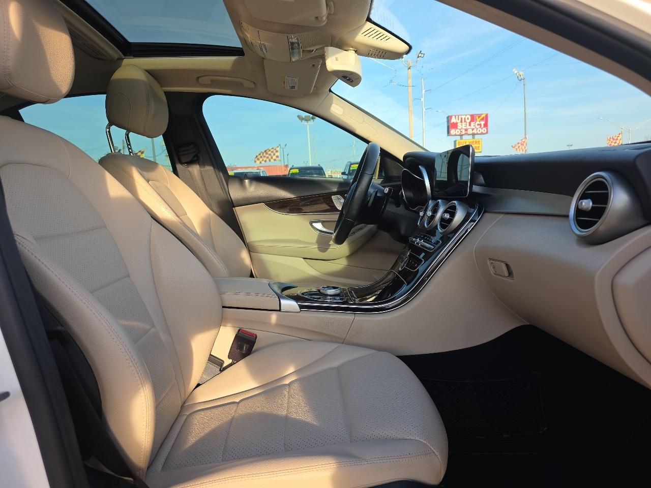 Mercedes-Benz C-Class C 300 Sedan 2019