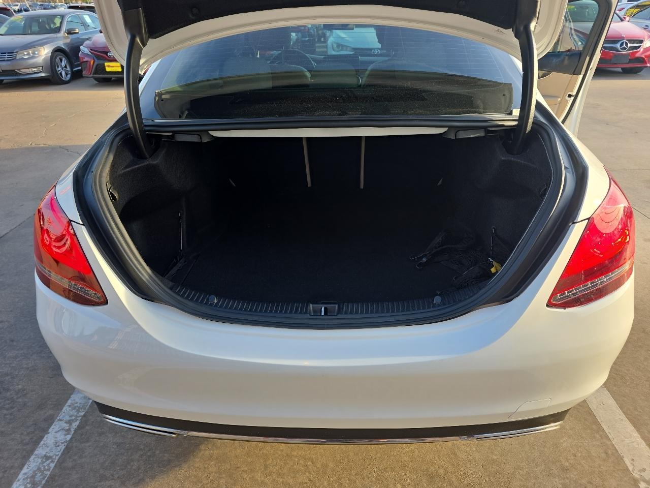 Mercedes-Benz C-Class C 300 Sedan 2019