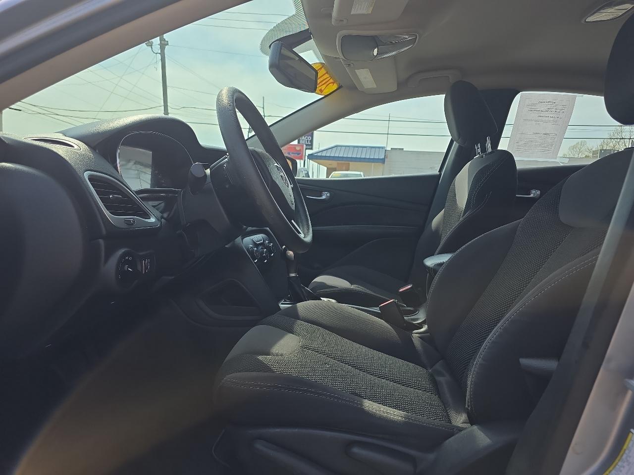 Dodge Dart 4dr Sdn SXT 2014