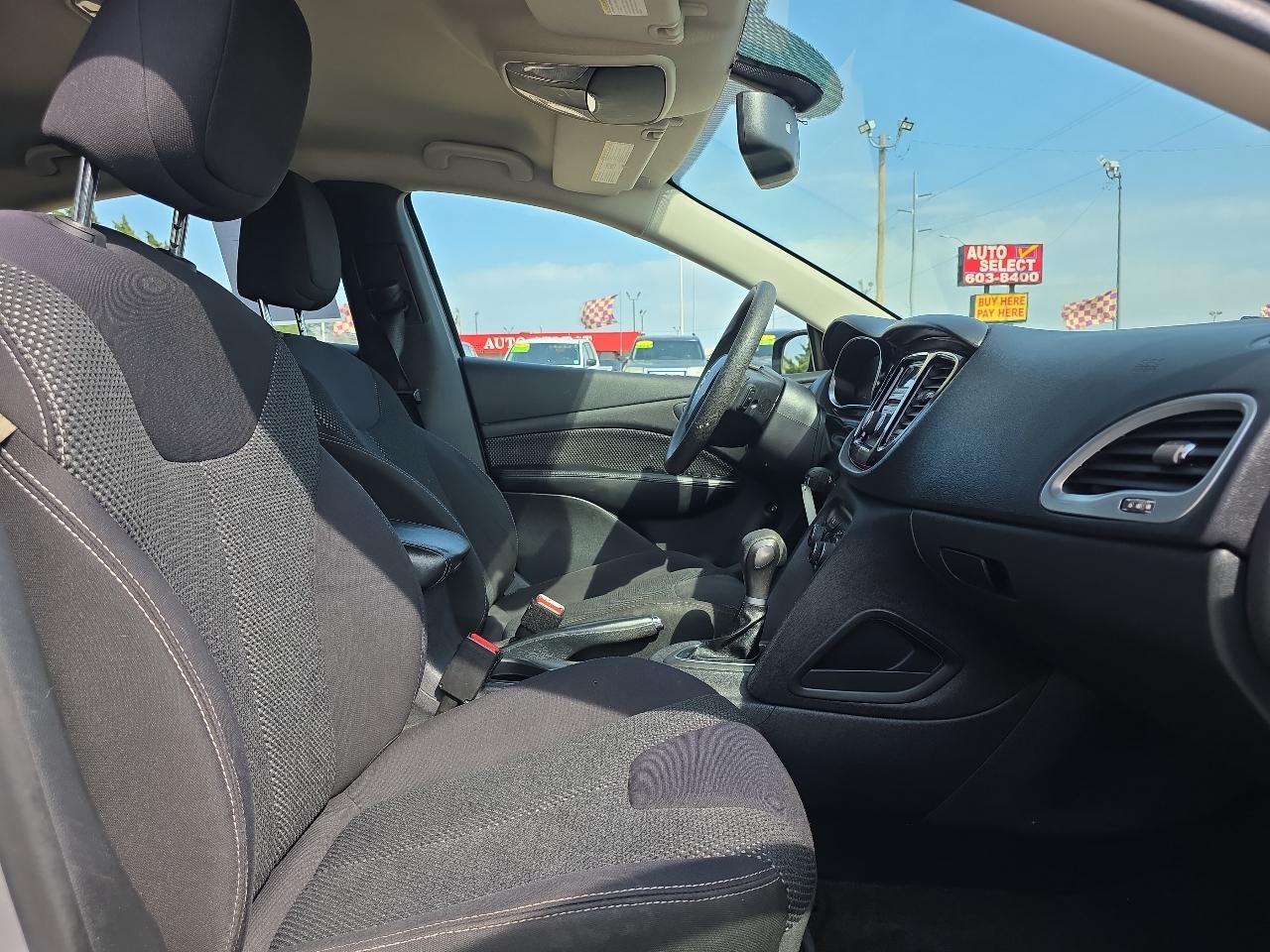 Dodge Dart 4dr Sdn SXT 2014