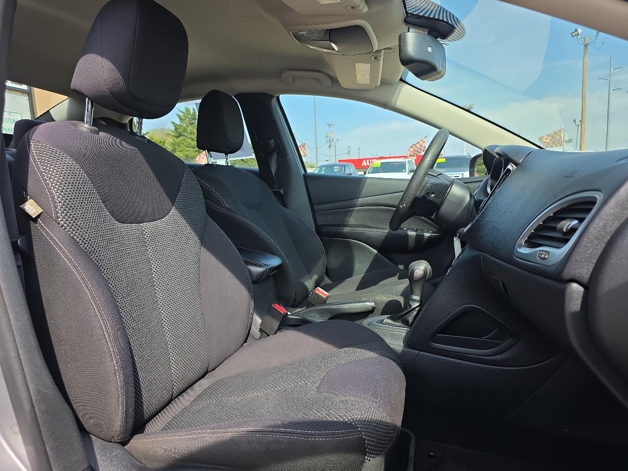 Dodge Dart 4dr Sdn SXT 2014