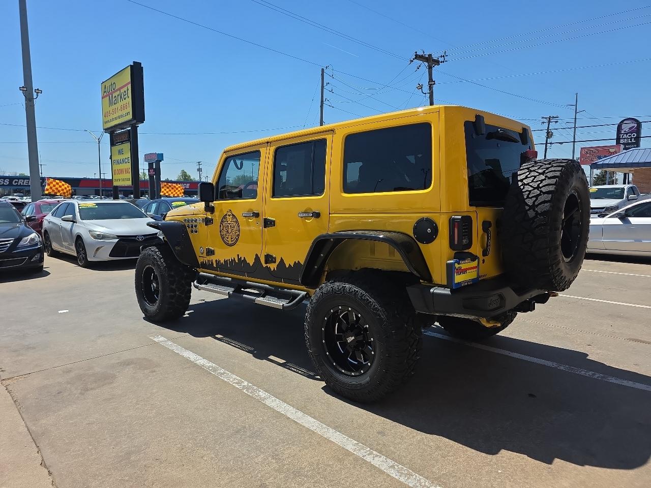 Jeep Wrangler Unlimited 4WD 4dr Sahara 2015