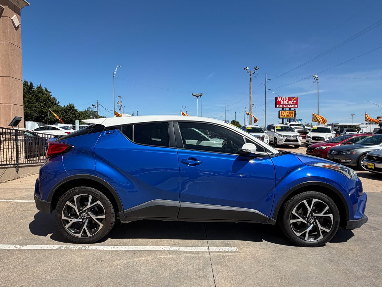 Toyota C-HR XLE FWD (Natl) 2018