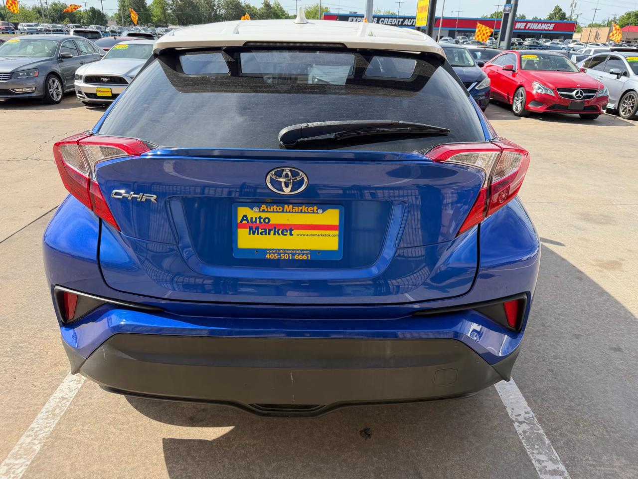 Toyota C-HR XLE FWD (Natl) 2018