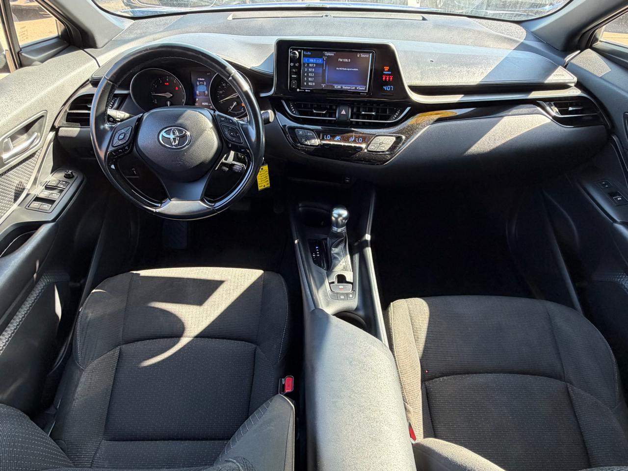 Toyota C-HR XLE FWD (Natl) 2018