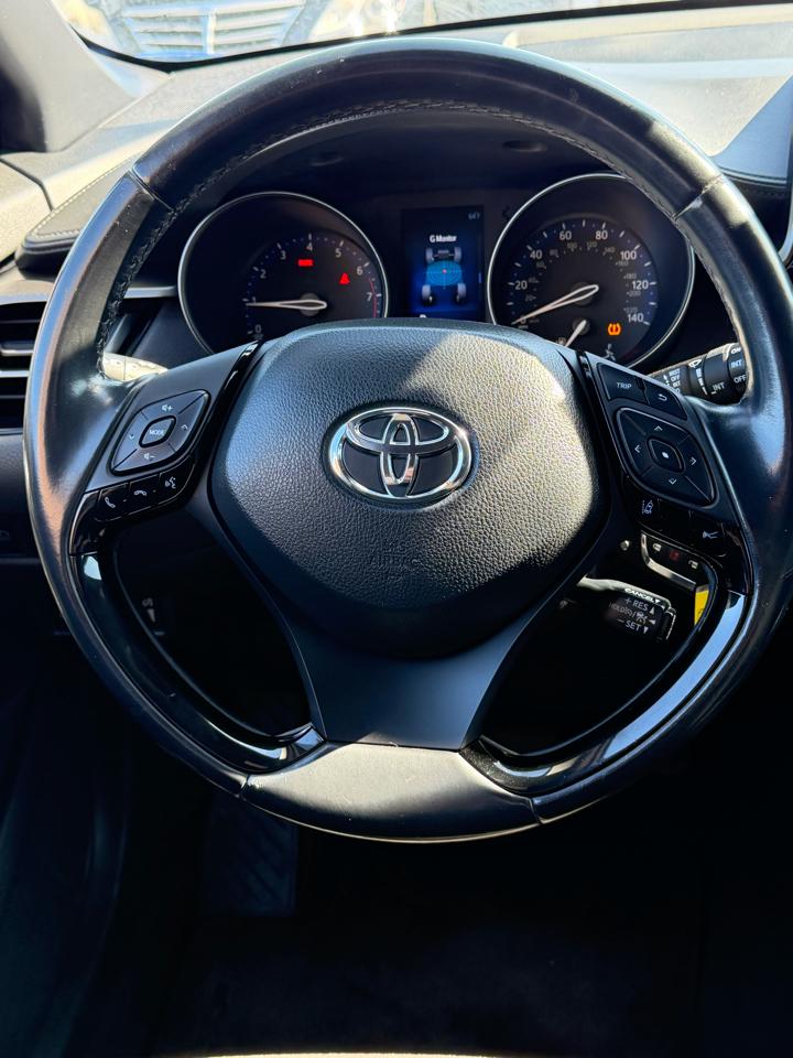 Toyota C-HR XLE FWD (Natl) 2018