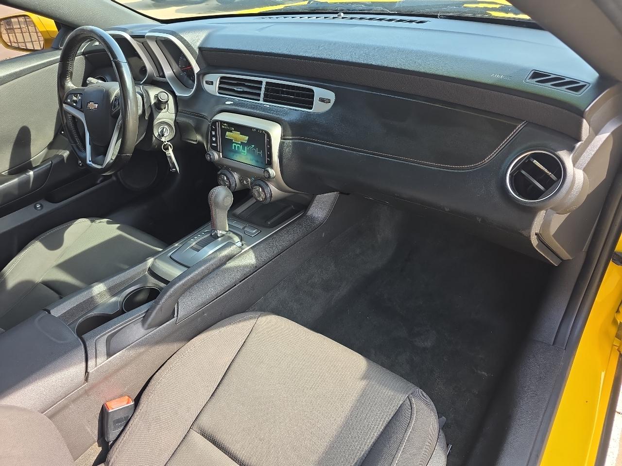 Chevrolet Camaro 2dr Cpe LT w/1LT 2013