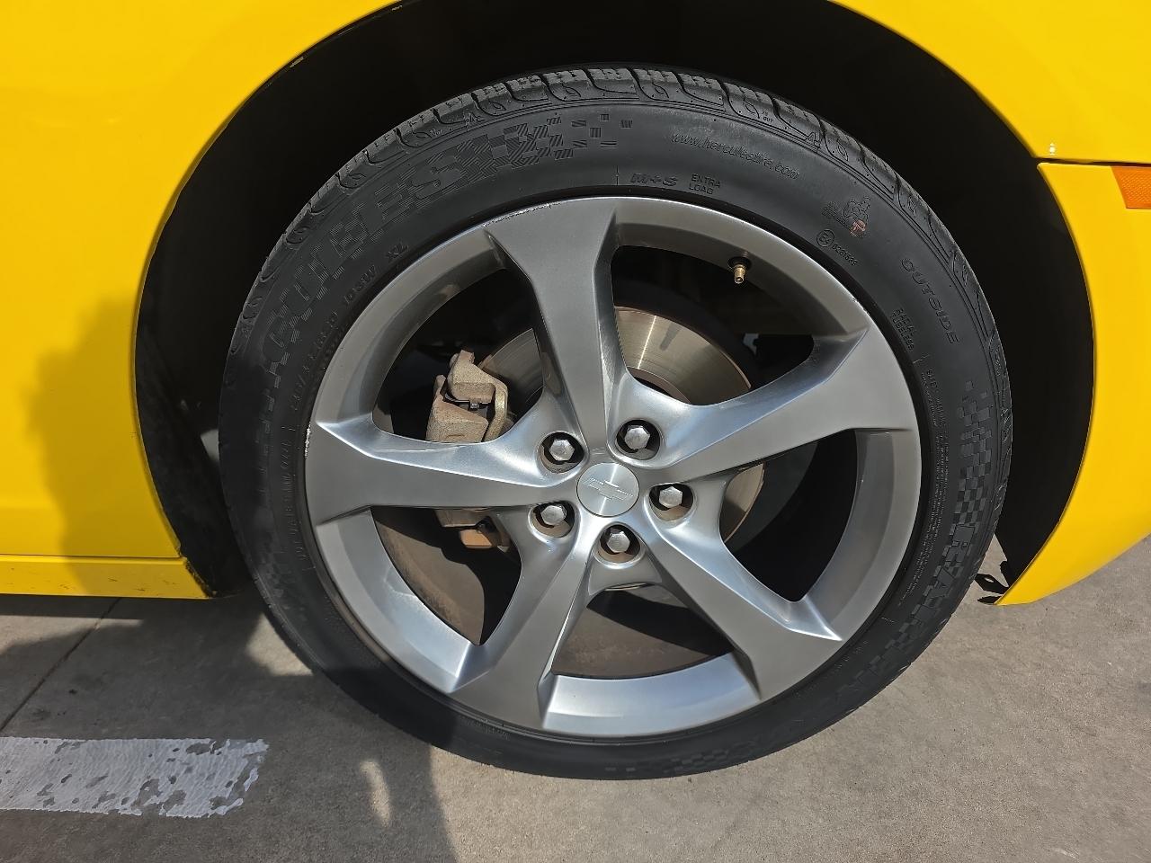 Chevrolet Camaro 2dr Cpe LT w/1LT 2013