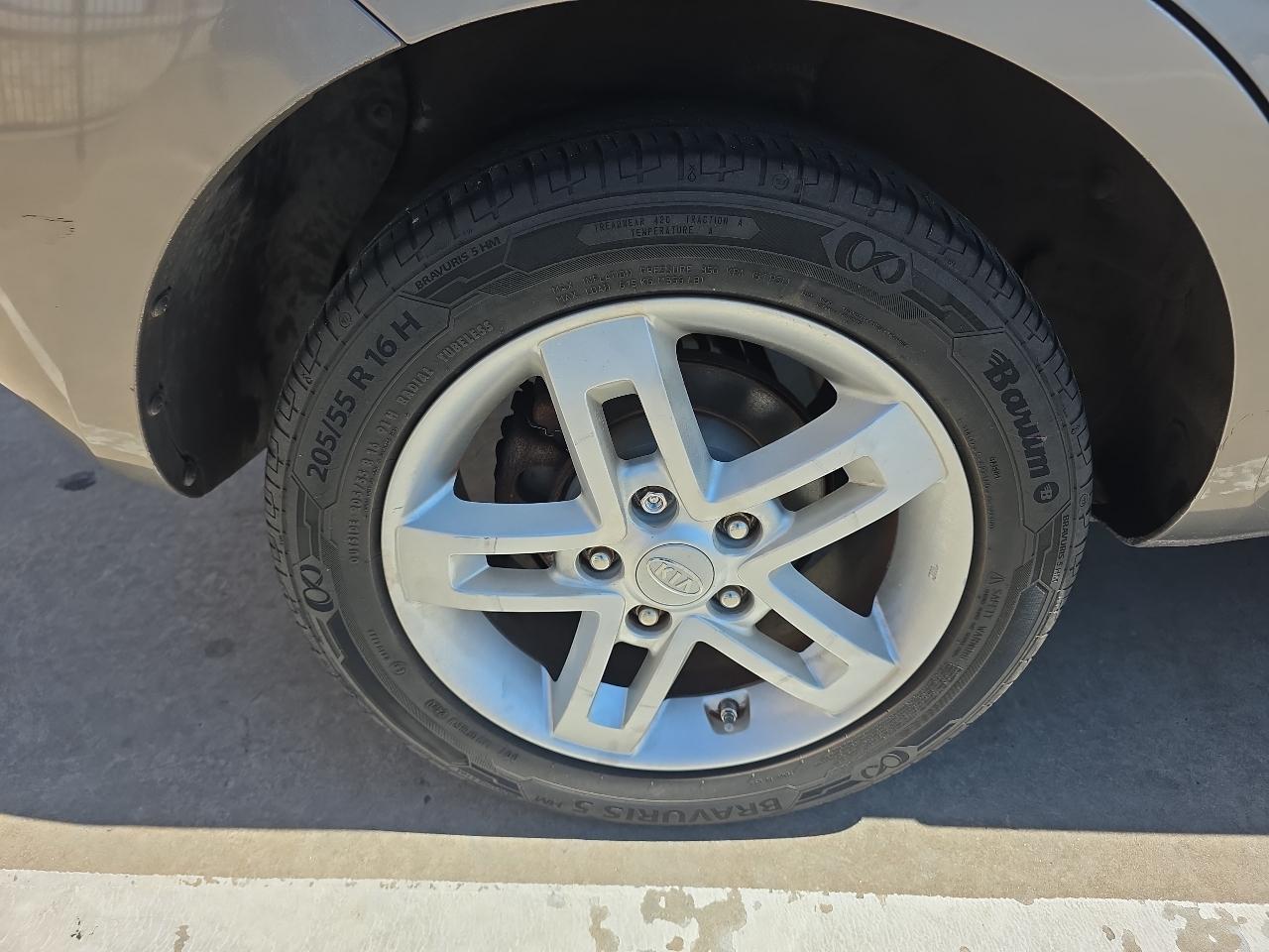Kia Soul 5dr Wgn Auto + 2011