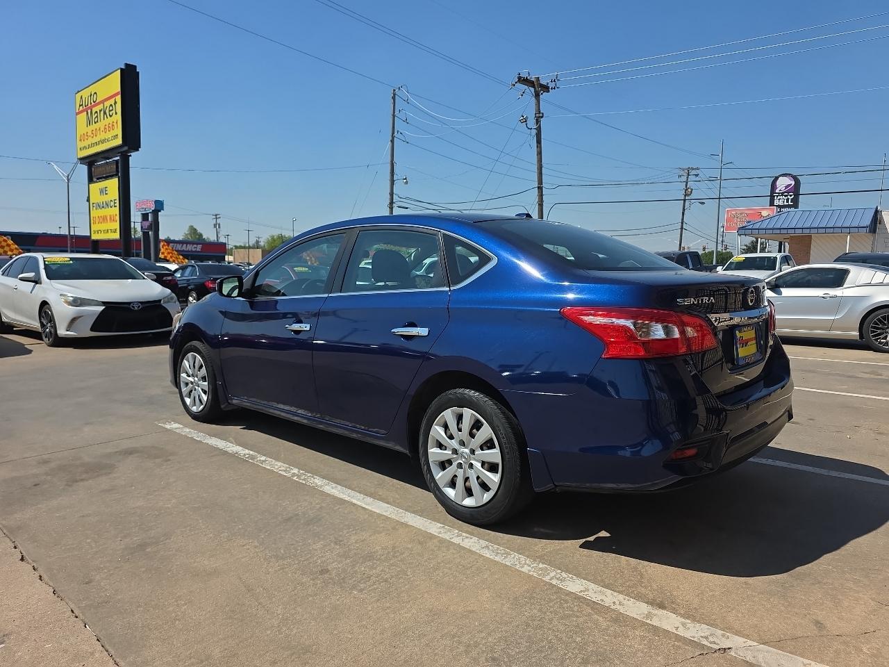 Nissan Sentra 4dr Sdn I4 CVT SV 2016
