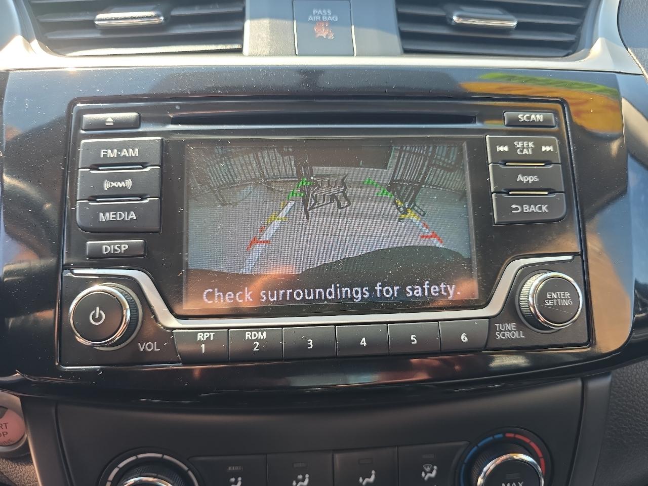 Nissan Sentra 4dr Sdn I4 CVT SV 2016