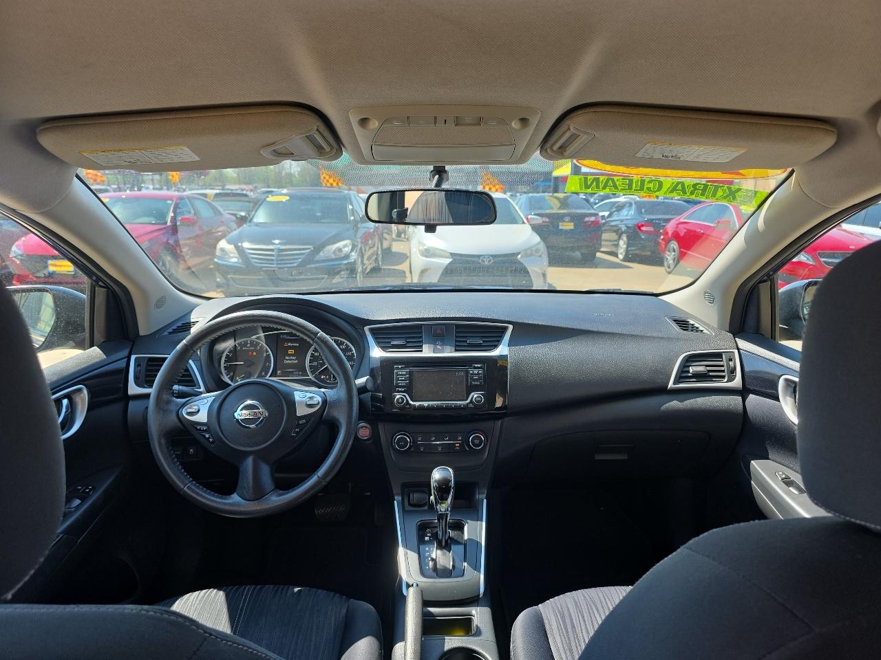 Nissan Sentra 4dr Sdn I4 CVT SV 2016