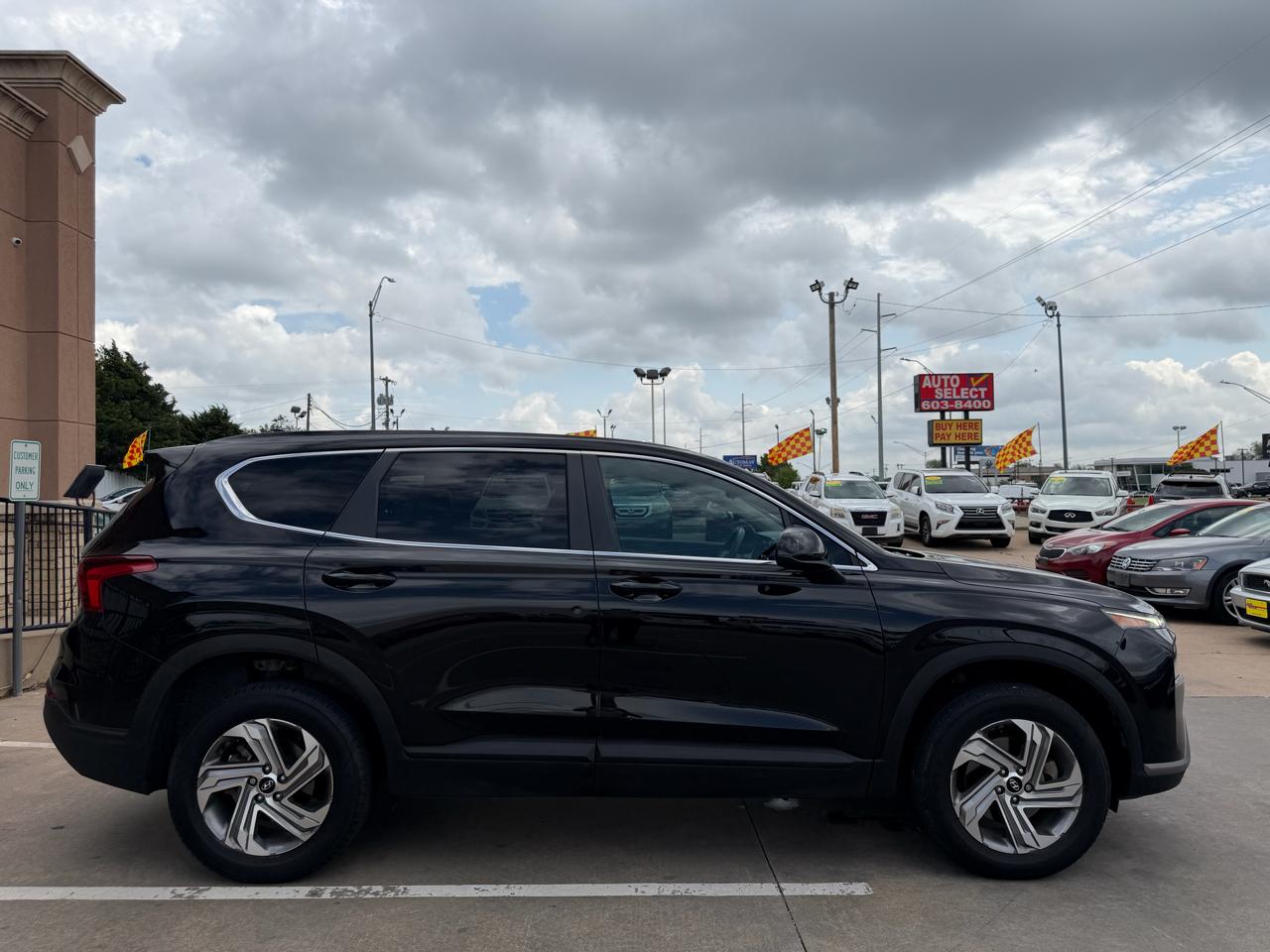 Hyundai Santa Fe SE AWD 2023