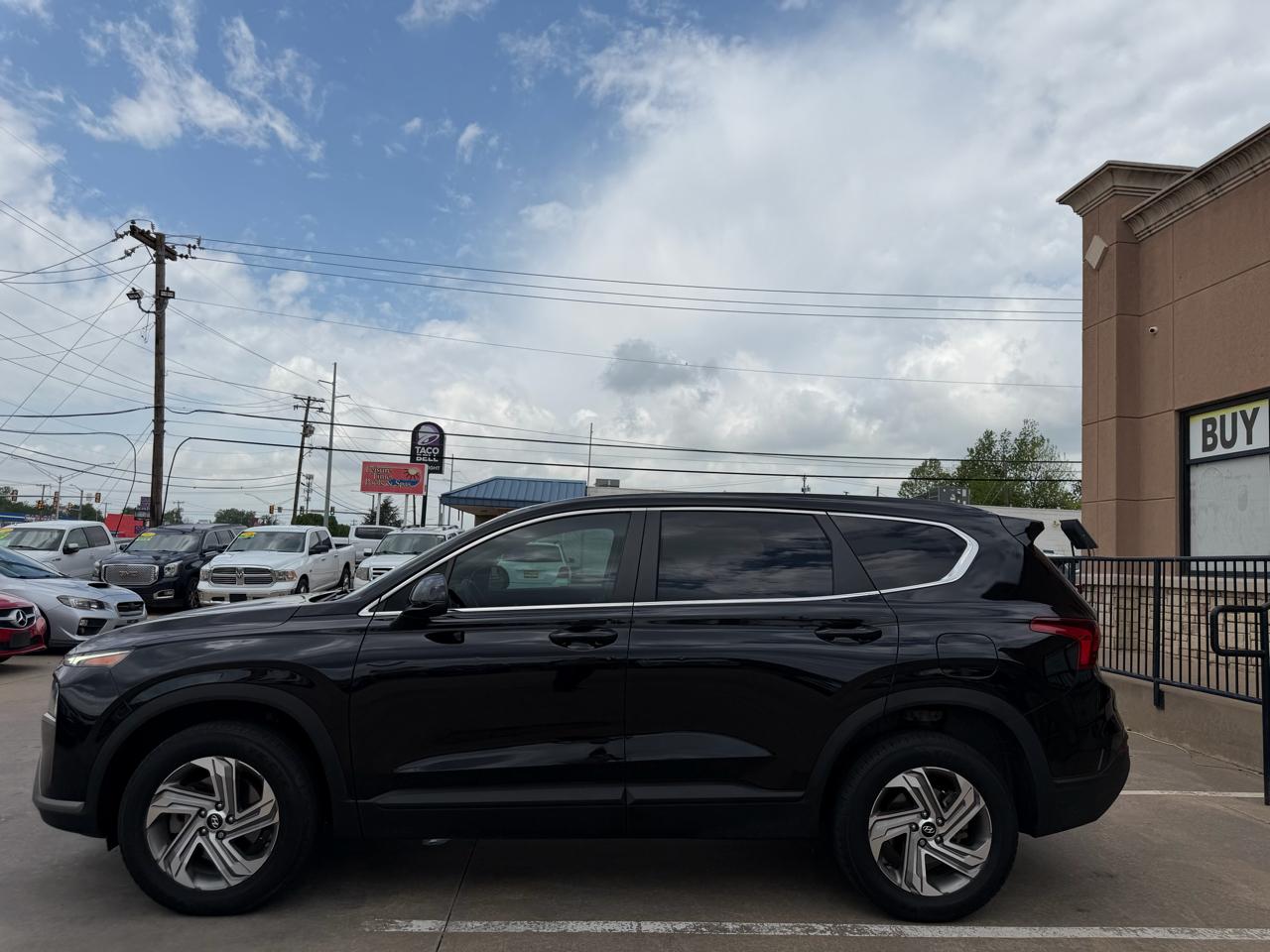 Hyundai Santa Fe SE AWD 2023