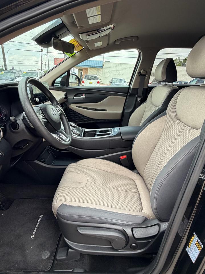 Hyundai Santa Fe SE AWD 2023