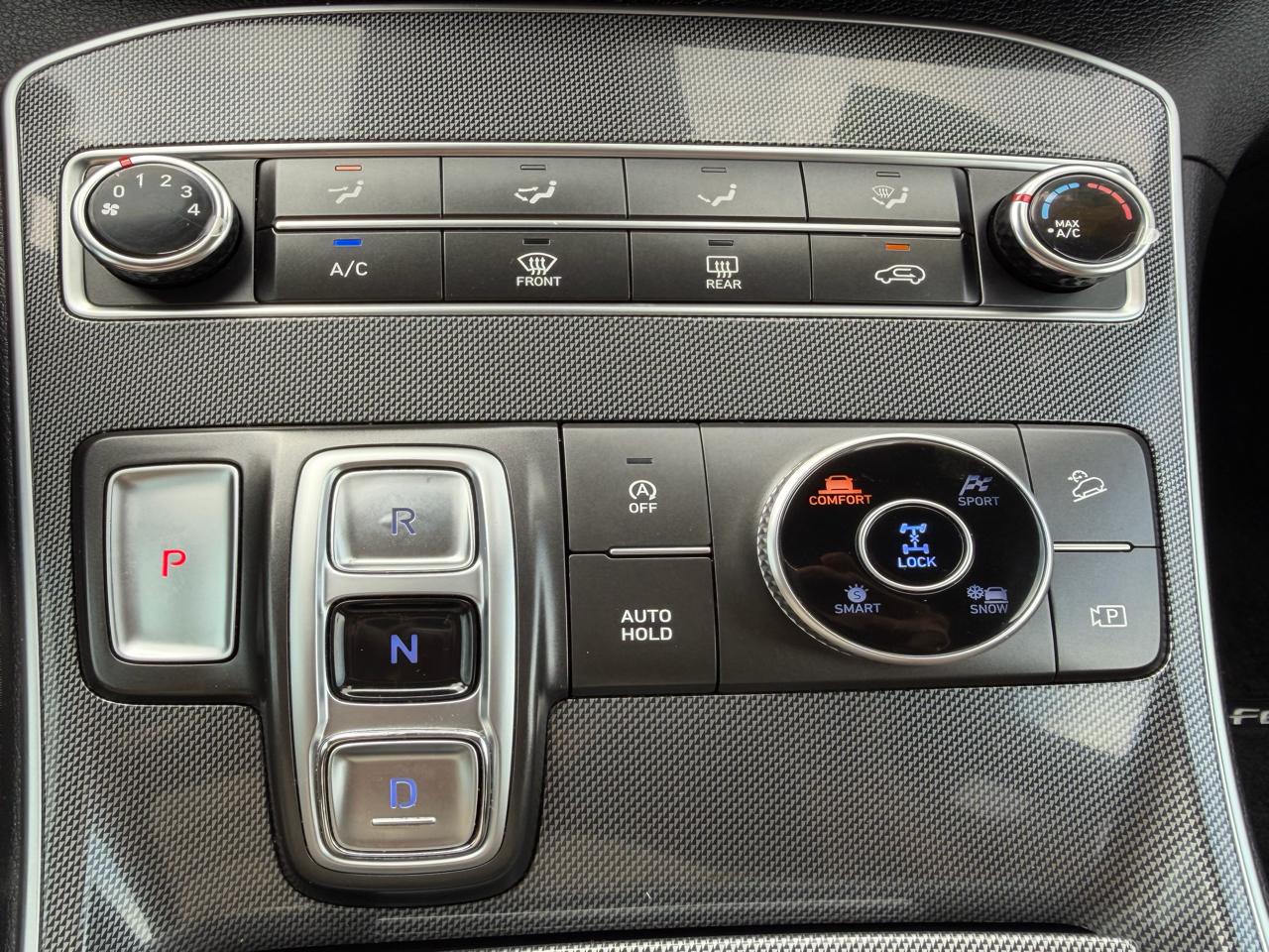 Hyundai Santa Fe SE AWD 2023