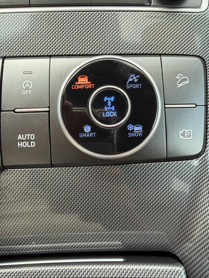 Hyundai Santa Fe SE AWD 2023