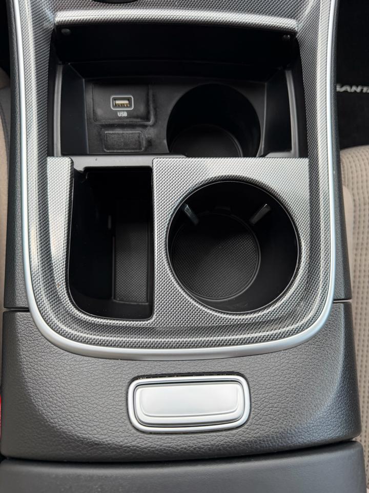 Hyundai Santa Fe SE AWD 2023