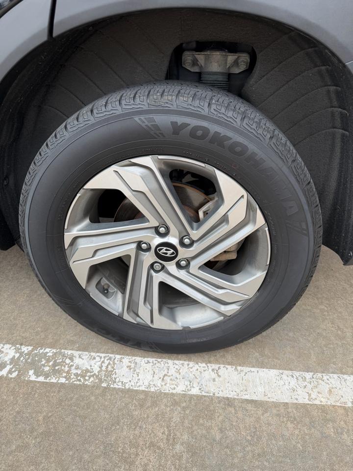 Hyundai Santa Fe SE AWD 2023