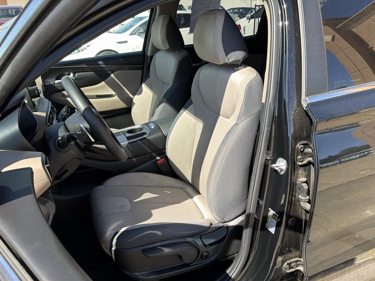 Hyundai Santa Fe SE AWD 2023
