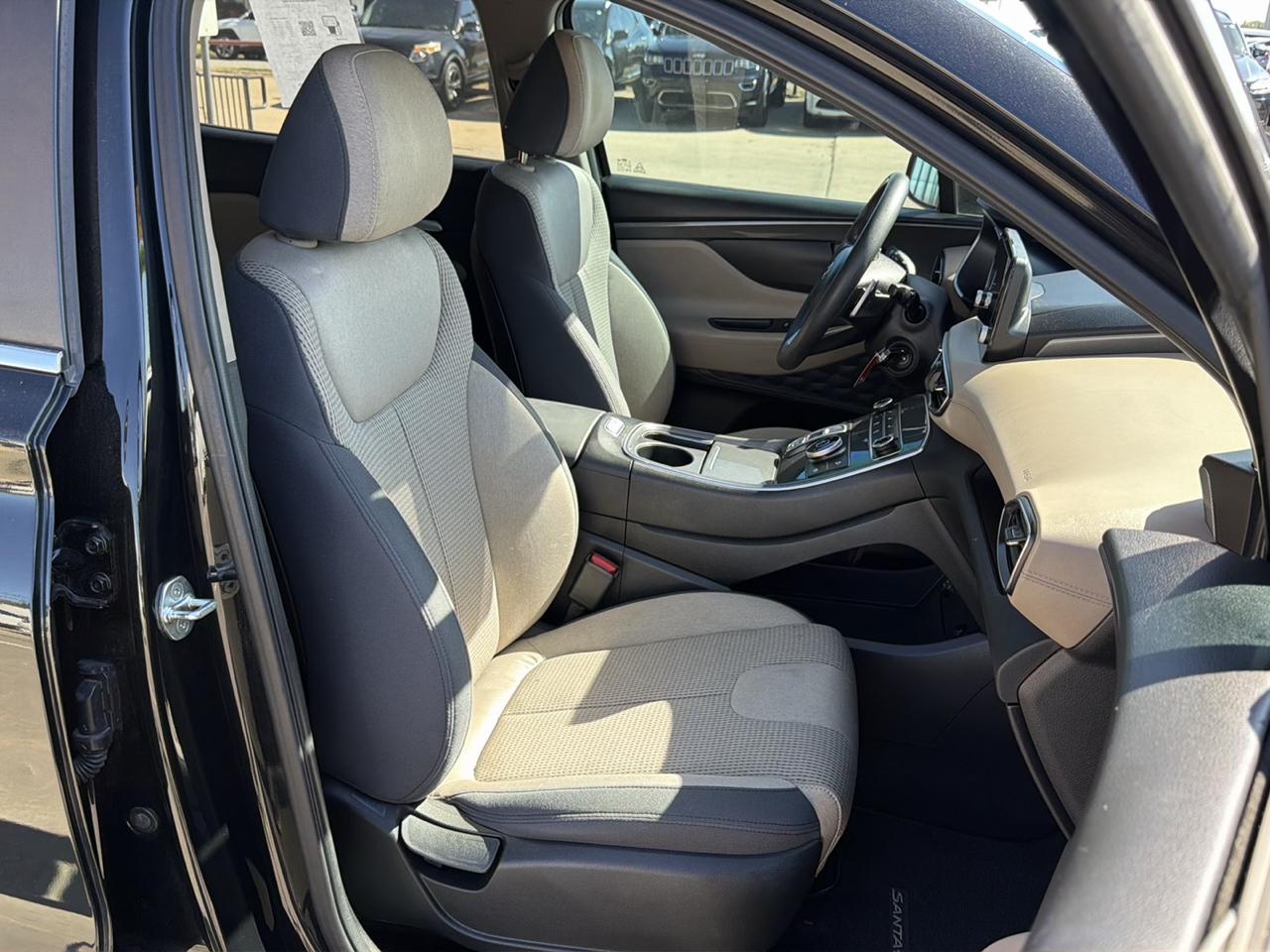 Hyundai Santa Fe SE AWD 2023