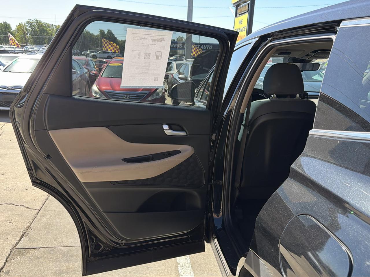 Hyundai Santa Fe SE AWD 2023