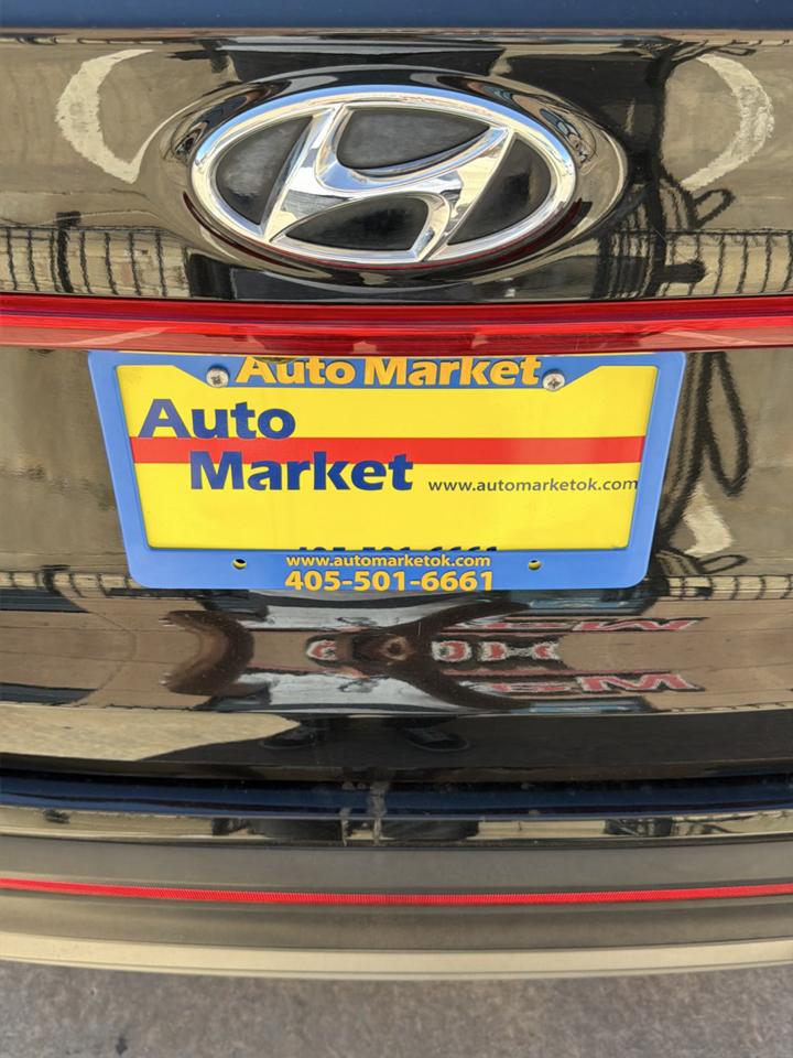 Hyundai Santa Fe SE AWD 2023