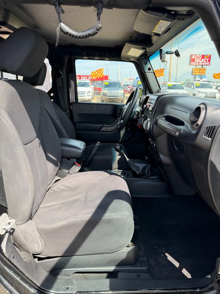 Jeep Wrangler 4WD 2dr Sport 2013