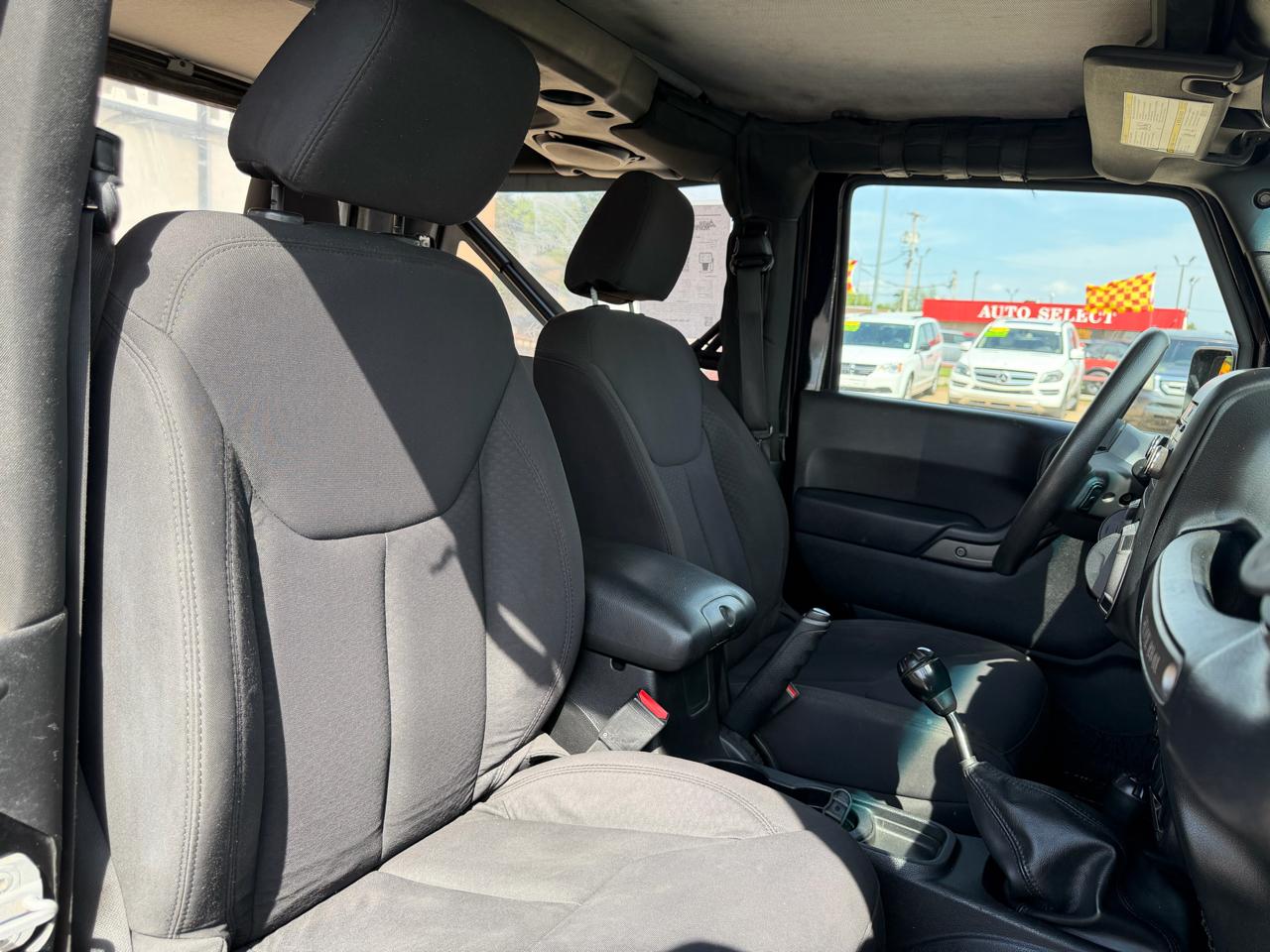 Jeep Wrangler 4WD 2dr Sport 2013