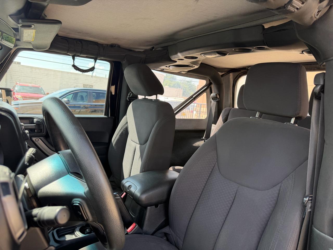 Jeep Wrangler 4WD 2dr Sport 2013