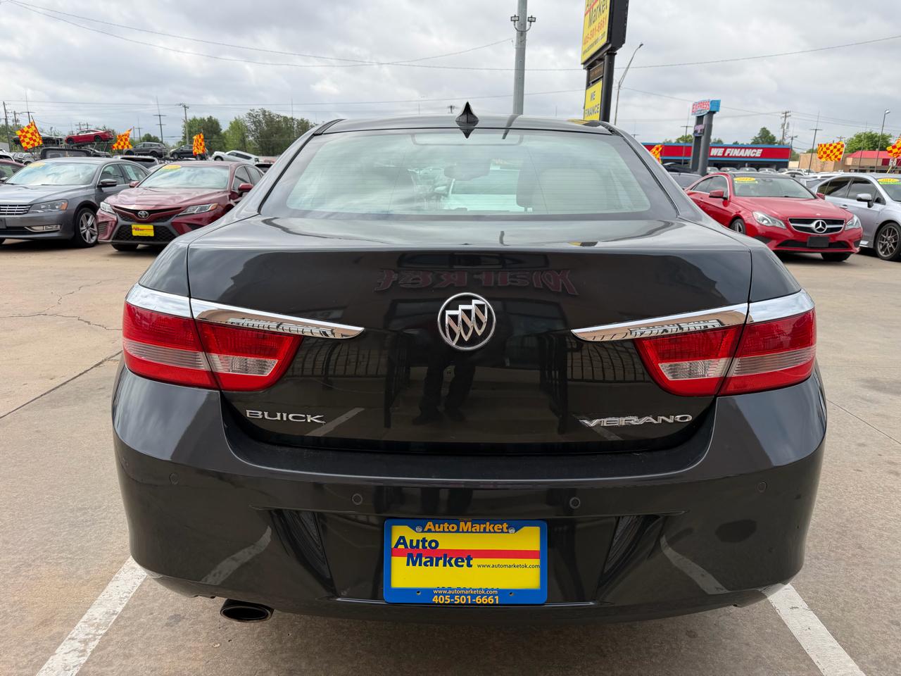 Buick Verano 4dr Sdn Leather Group 2015