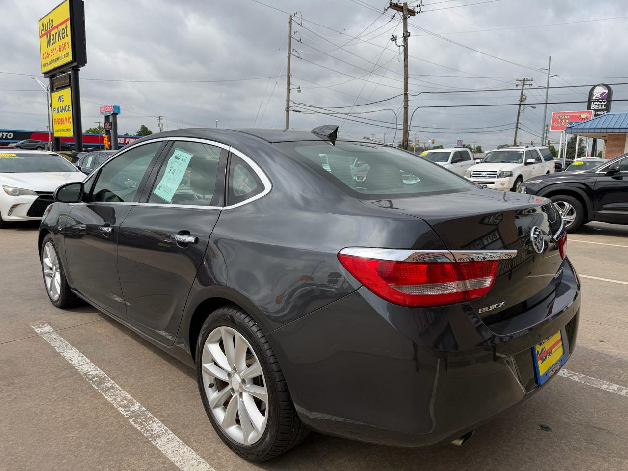 Buick Verano 4dr Sdn Leather Group 2015