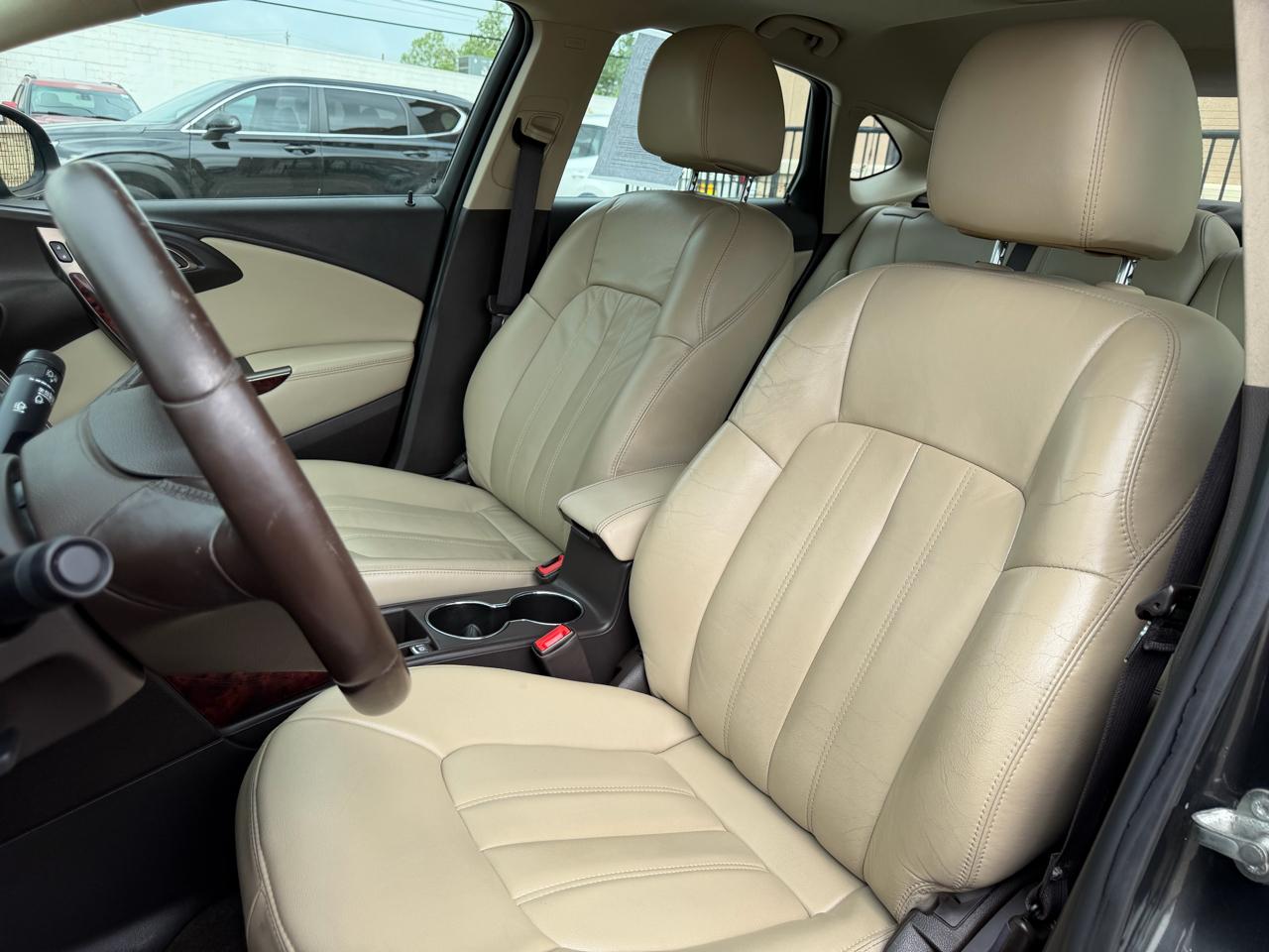 Buick Verano 4dr Sdn Leather Group 2015
