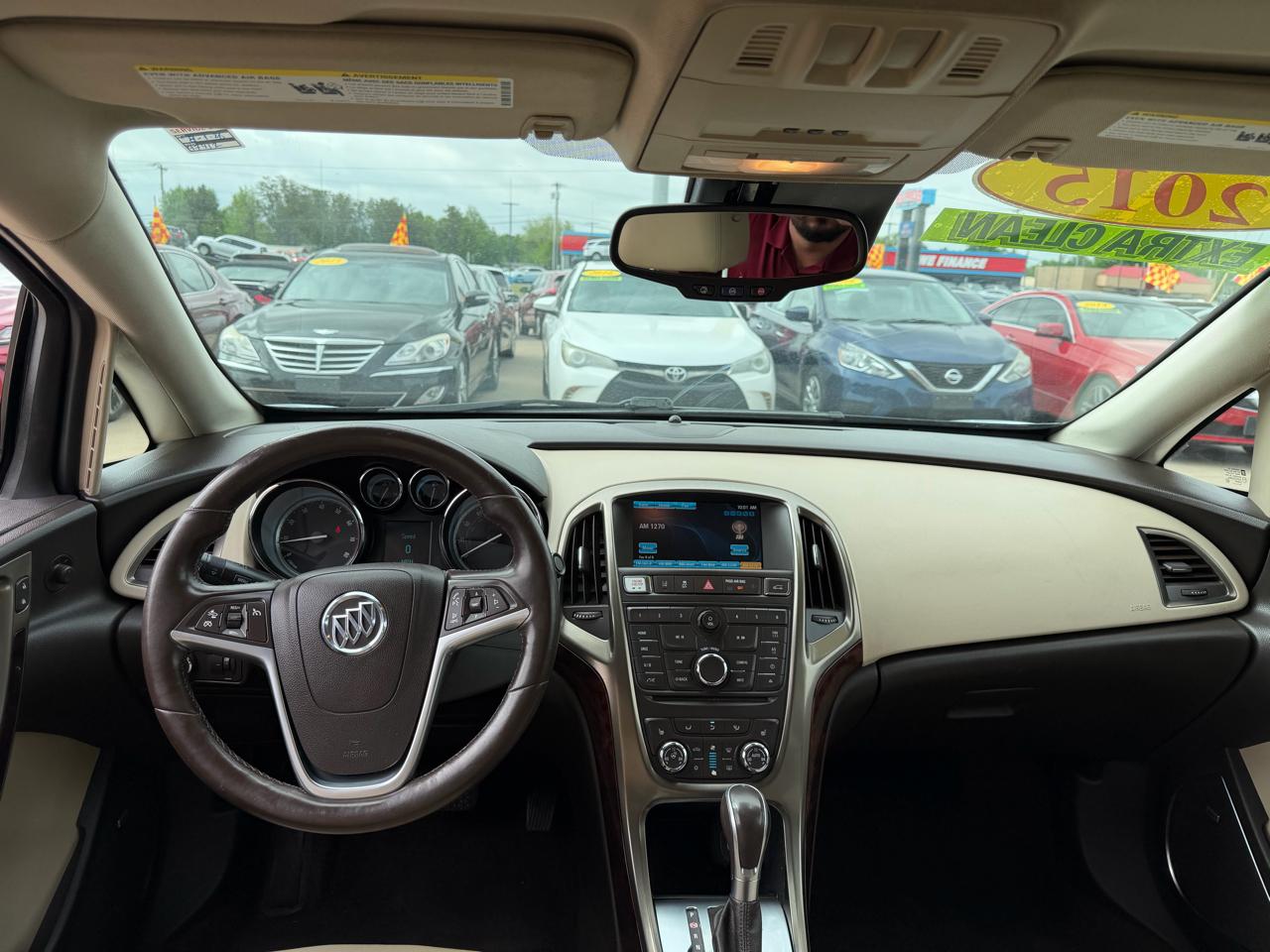 Buick Verano 4dr Sdn Leather Group 2015