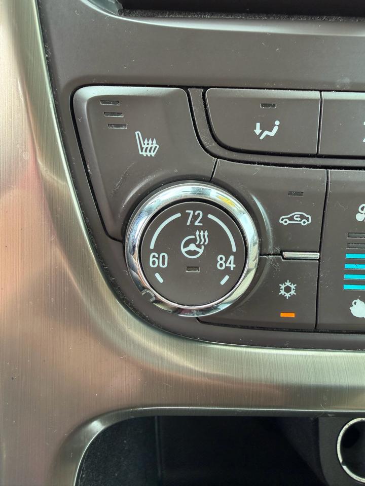 Buick Verano 4dr Sdn Leather Group 2015