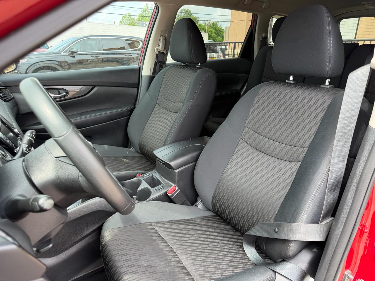 Nissan Rogue AWD SV 2018