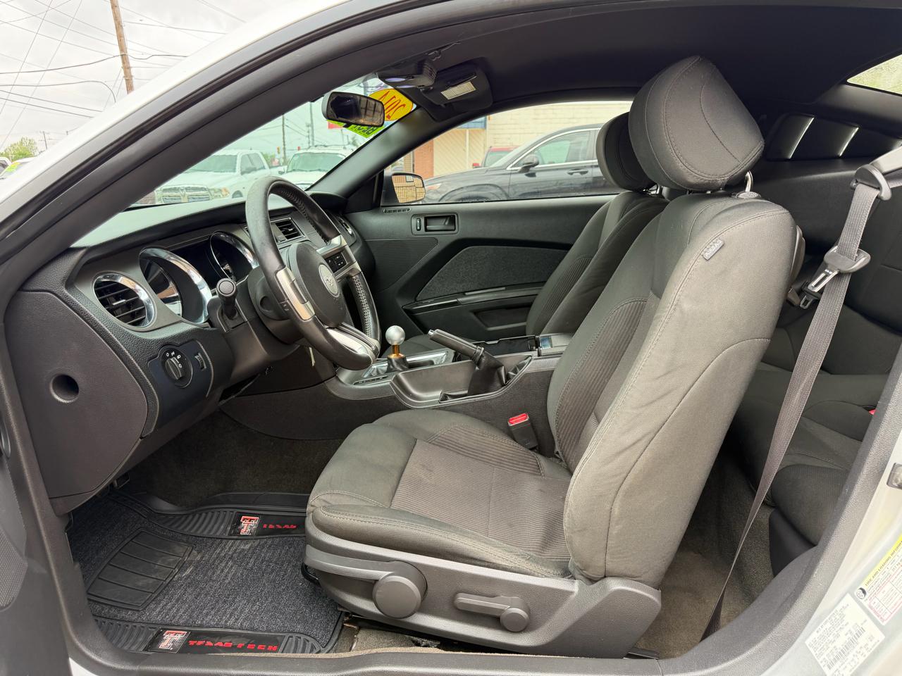 Ford Mustang 2dr Cpe V6 2014