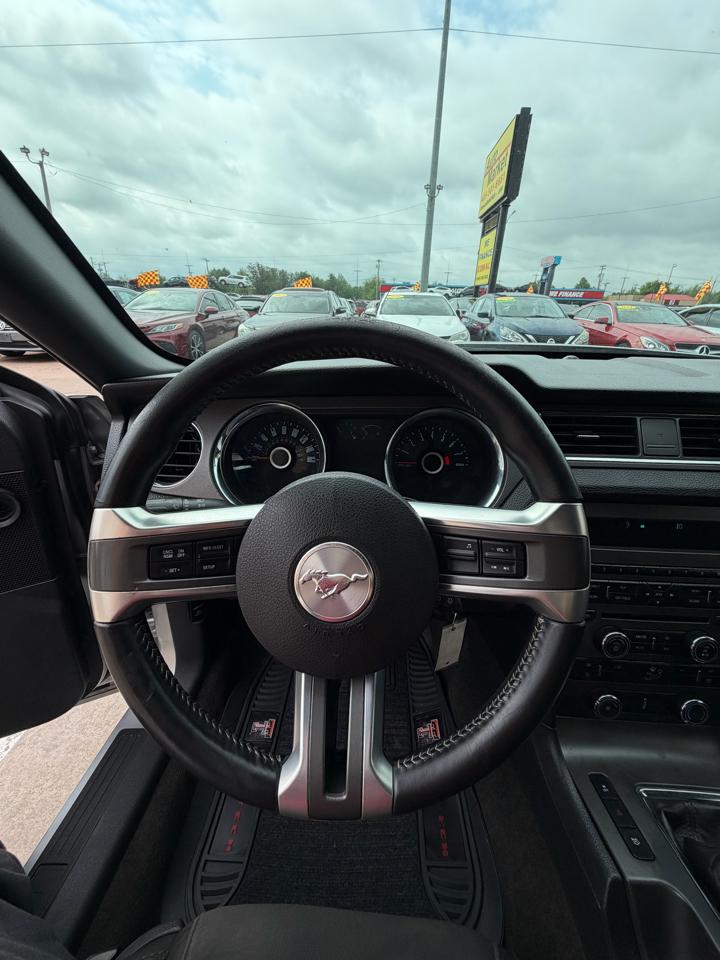 Ford Mustang 2dr Cpe V6 2014