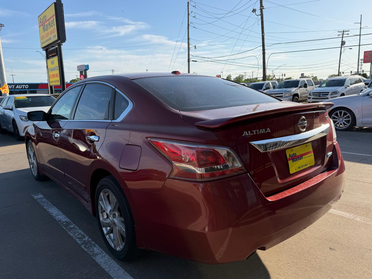 Nissan Altima 4dr Sdn I4 2.5 SV 2013