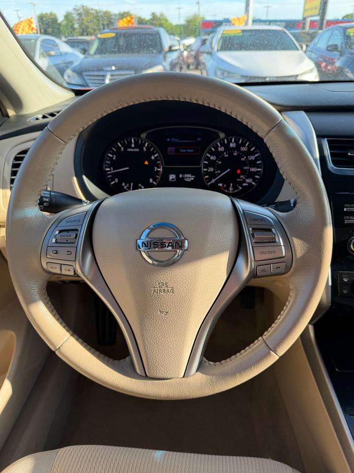 Nissan Altima 4dr Sdn I4 2.5 SV 2013